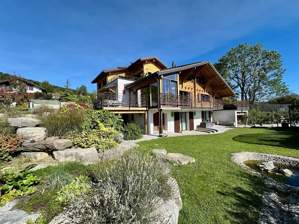 Casa indipendente ristrutturata con vista sul lago - 5 camere da letto, belle caratteristiche