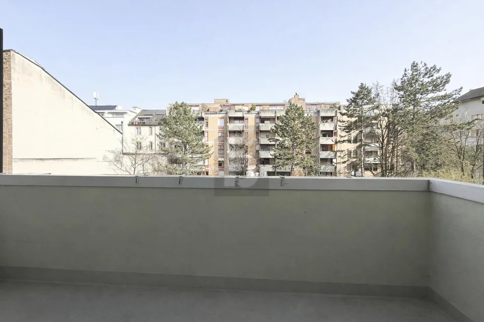 PREISHIT! HELL - BALKON - NAHE AM RHEIN (IM BAURECHT)