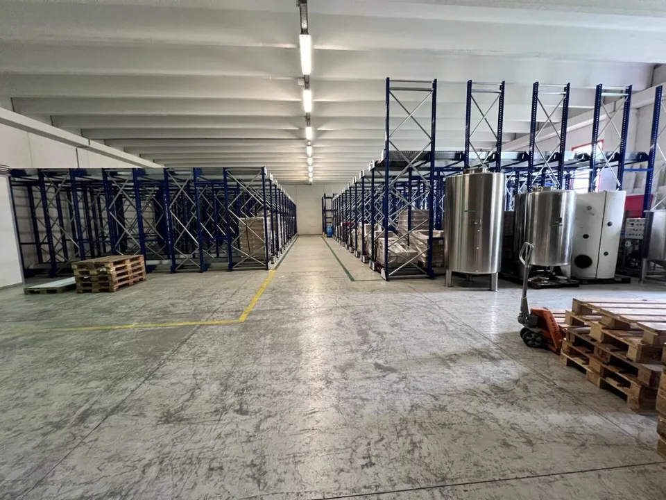 Industrie- bzw. Handwerksimmobilie – Foto 9 von 9