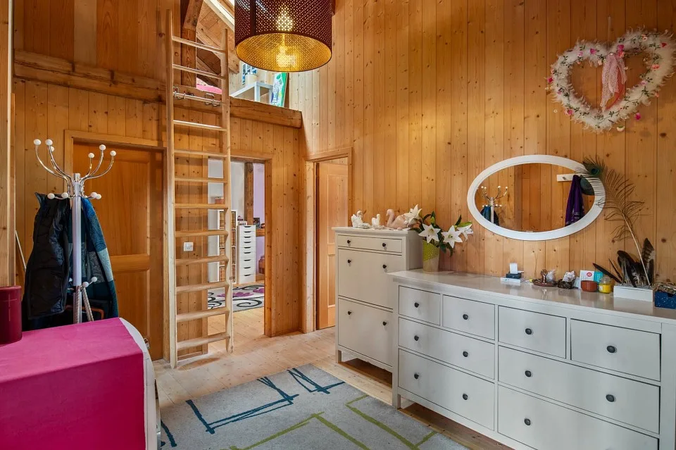Appartement mansardé charmant avec atelier – photo 8 sur 13