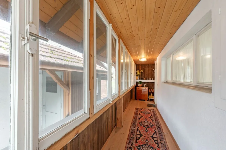 Baulandgrundstück über 1'758 m² mit Zweifamilienhaus und viel Entwicklungspotenzial im ruhigen Dorfkern von Remigen – Foto 15 von 26