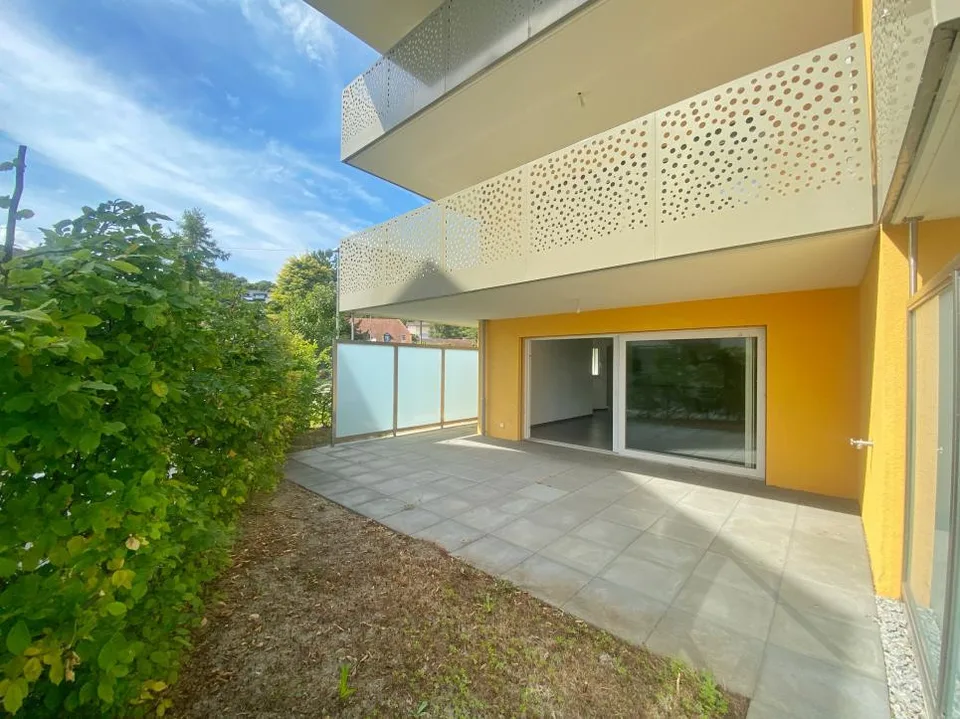 DISPONIBLE DE SUITE, RÉCENT AVEC JARDIN !