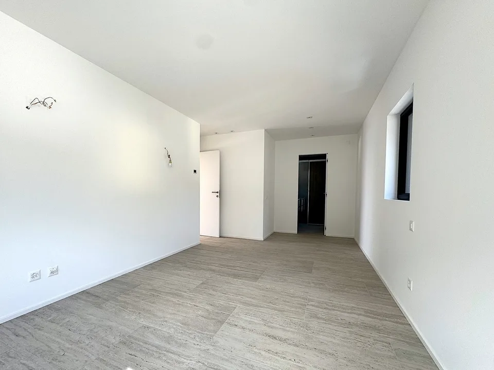 Splendido 3.5 locali a piano terra con giardino, a due passi dal lago – Foto 13 von 18