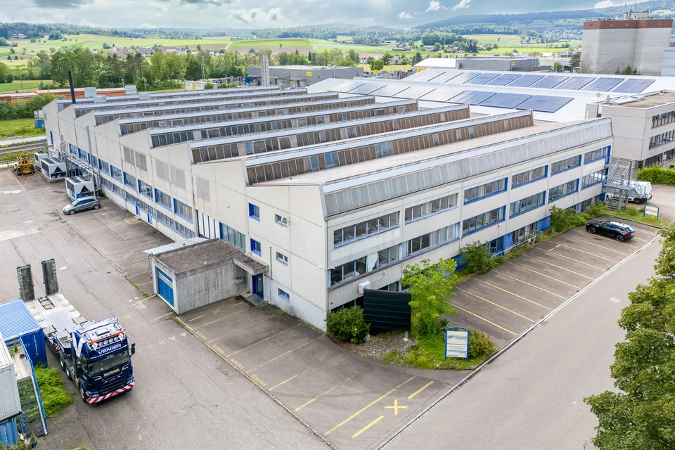 Halle industrielle pour usage propre - idéale pour la production ou la logistique