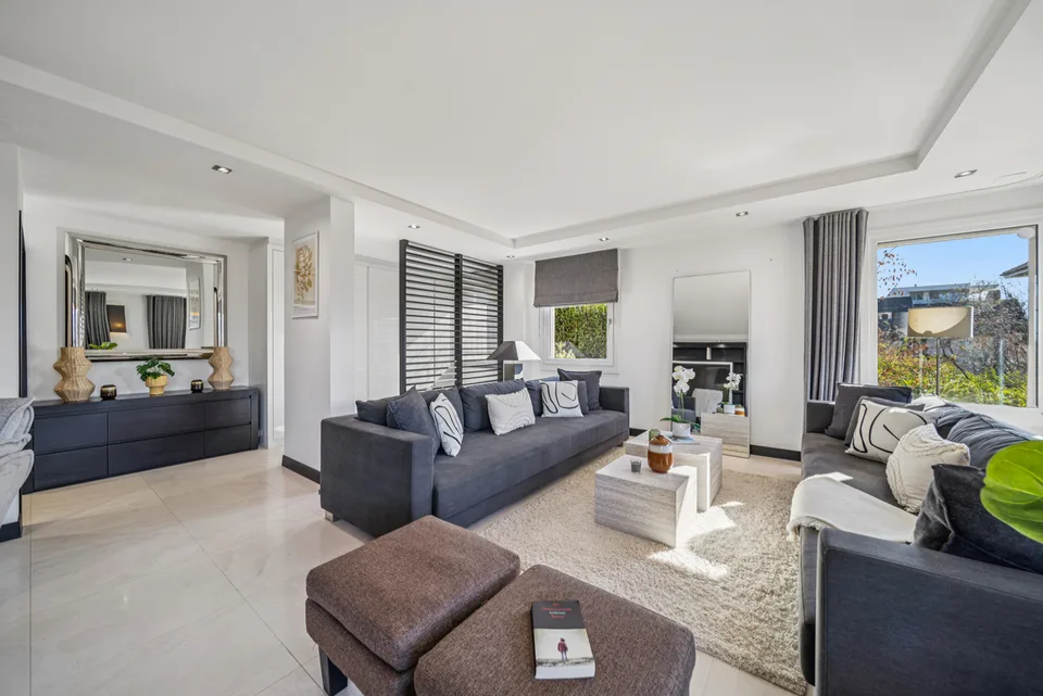 PULLY SUD Luxueux appartement situé à deux pas du lac