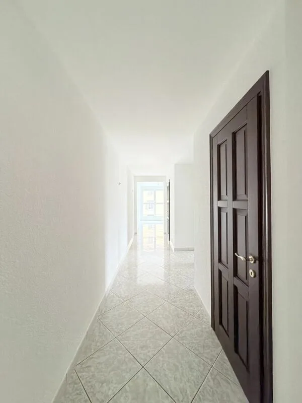 Schönes helles 5,5-Zimmer-Apartment mit Garage - La Chaux-de-Fonds – Foto 12 von 14