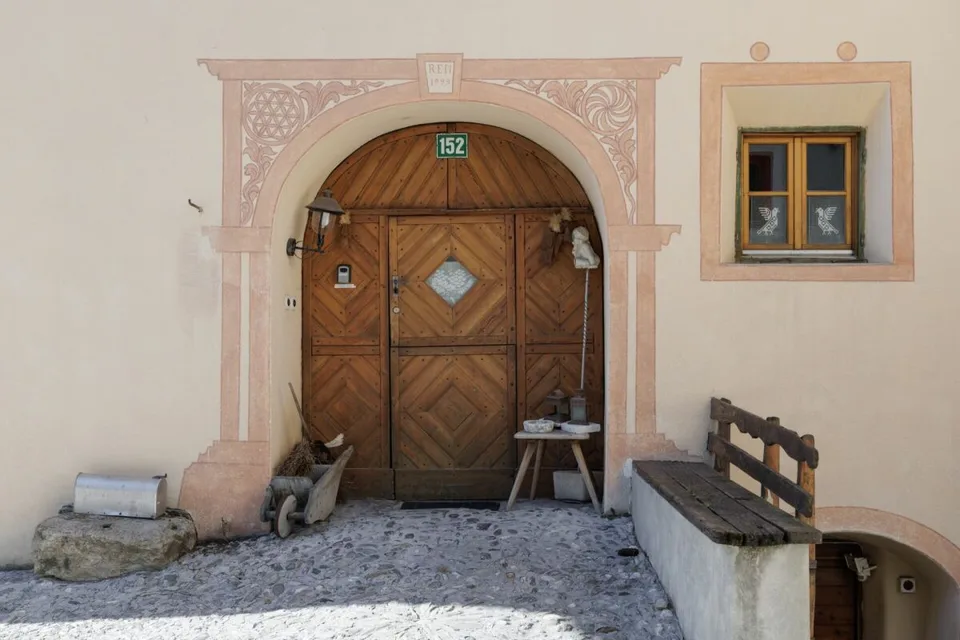 Casa engadinese con fascino originale nel cuore di Sent