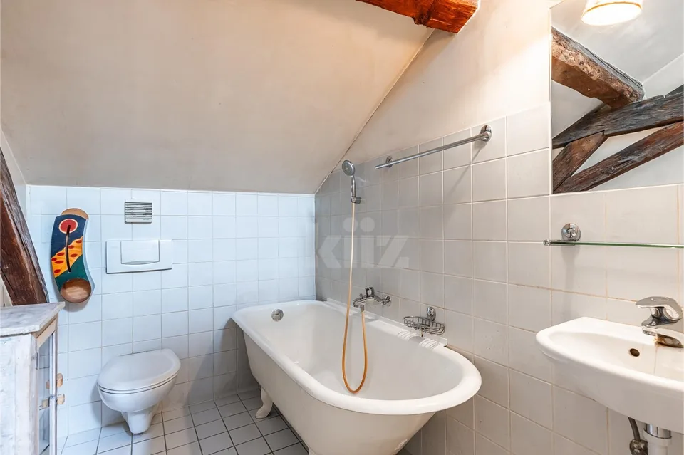 A due passi dal centro! Affascinante duplex traversante – foto 10 di 13