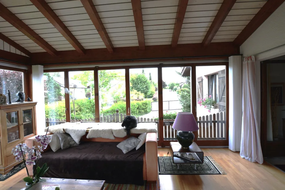 Proprietà familiare in stile provenzale a Porrentruy – foto 12 di 28