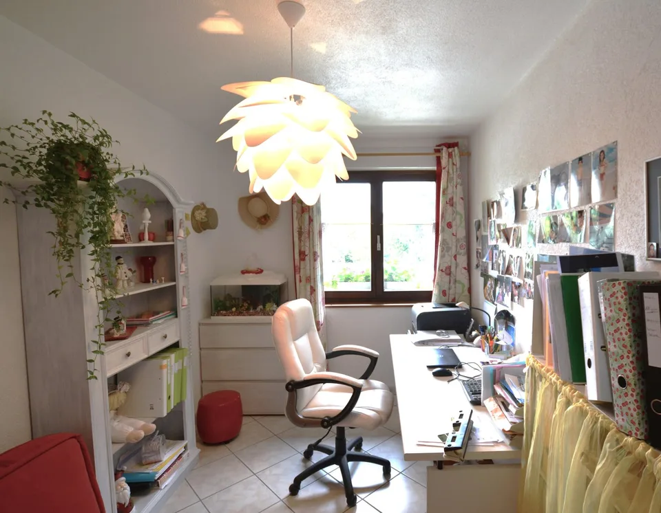 Proprietà familiare in stile provenzale a Porrentruy – foto 15 di 28