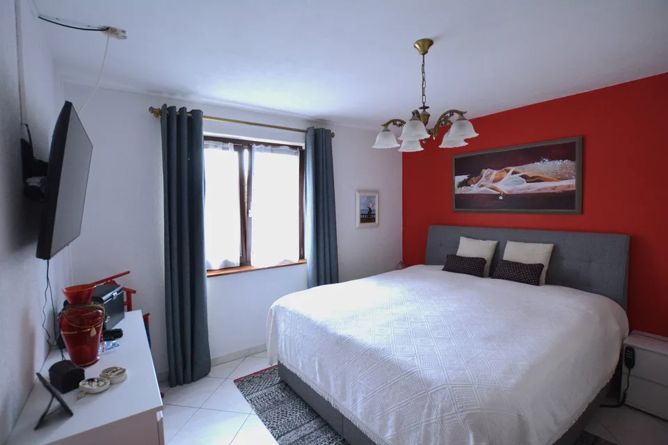 Proprietà familiare in stile provenzale a Porrentruy – foto 13 di 28
