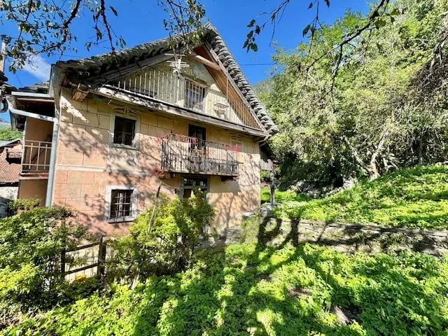Verkauf in Cerentino - Altes Tessiner Haus mit typischem Walser-Rustico – Foto 8 von 25