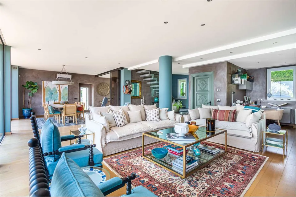 Villa mit Pool und Panoramablick auf den Lago Maggiore – Foto 8 von 13