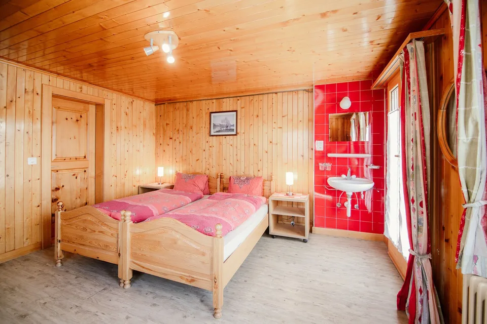 Chalet-Wohnung im 2. OG nahe der Bergbahn – Foto 6 von 10