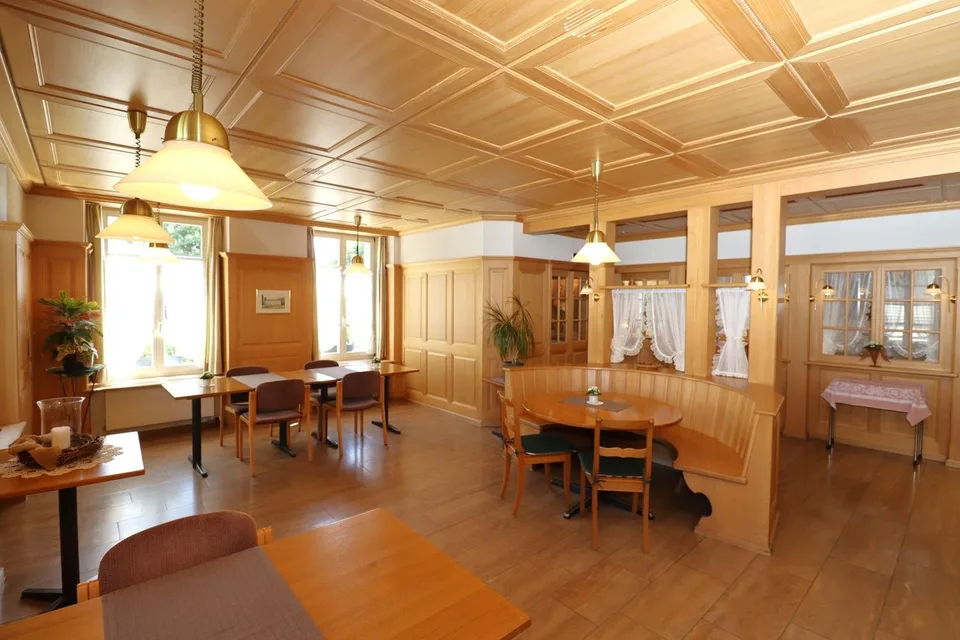 Wohn- und Geschäftshaus mit vielen Möglichkeiten – Foto 7 von 15