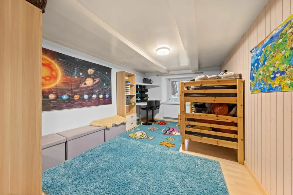 Vuoi costruire appartamenti? E allo stesso tempo vivere in una casa unifamiliare rinnovata e moderna? Allora sei proprio nel posto giusto! – foto 22 di 30