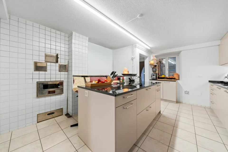 Vuoi costruire appartamenti? E allo stesso tempo vivere in una casa unifamiliare rinnovata e moderna? Allora sei proprio nel posto giusto! – foto 14 di 30