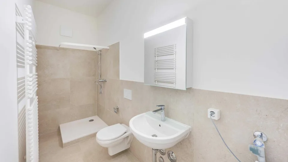 Maison multifamiliale entièrement louée, rendement solide – photo 9 sur 12