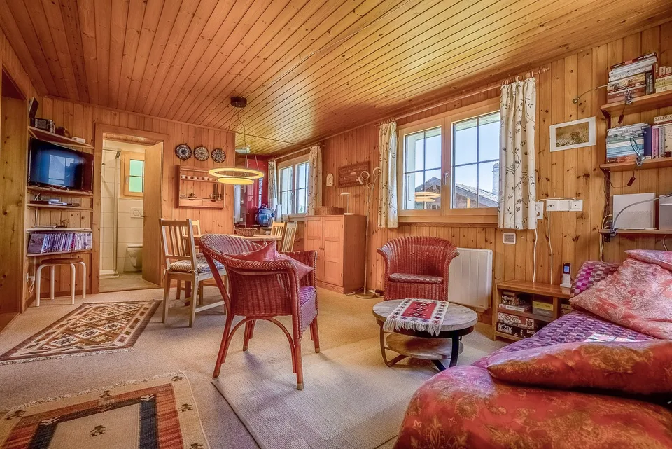 Affascinante appartamento di 3,5 locali con vista sulla montagna a Riederalp