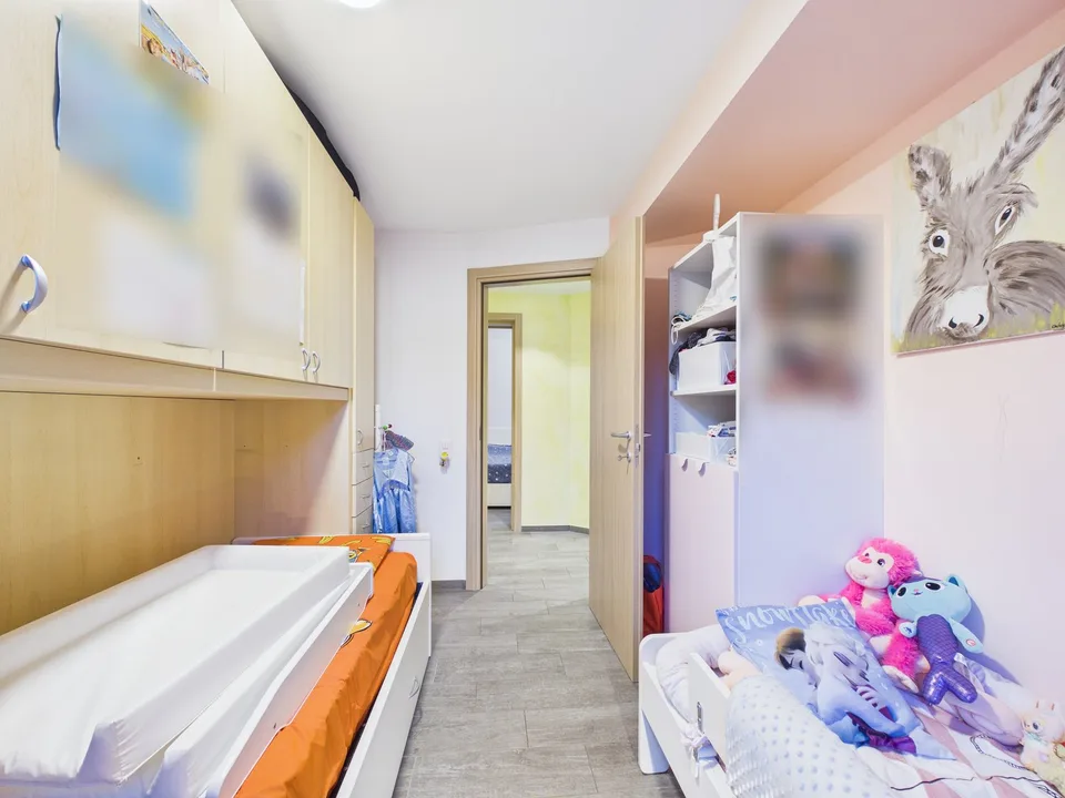 AMPIA CASA MODERNA CON TERRAZZA E UNITA' INDIPENDENTE – Foto 10 von 28
