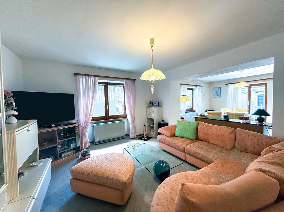 Casa di 5.5 Locali a Intragna