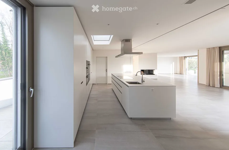 Exklusive Attikawohnung mit 240 m² Wohnfläche und grosser Terrasse in Bottmingen / Bruderholz