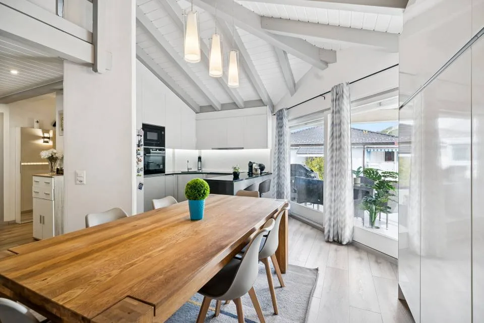 Charmant 4.5 pièces rénové avec mezzanine et jardin privatif