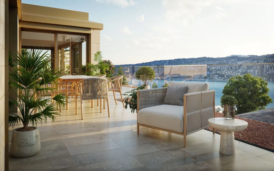Home where privacy meets panorama