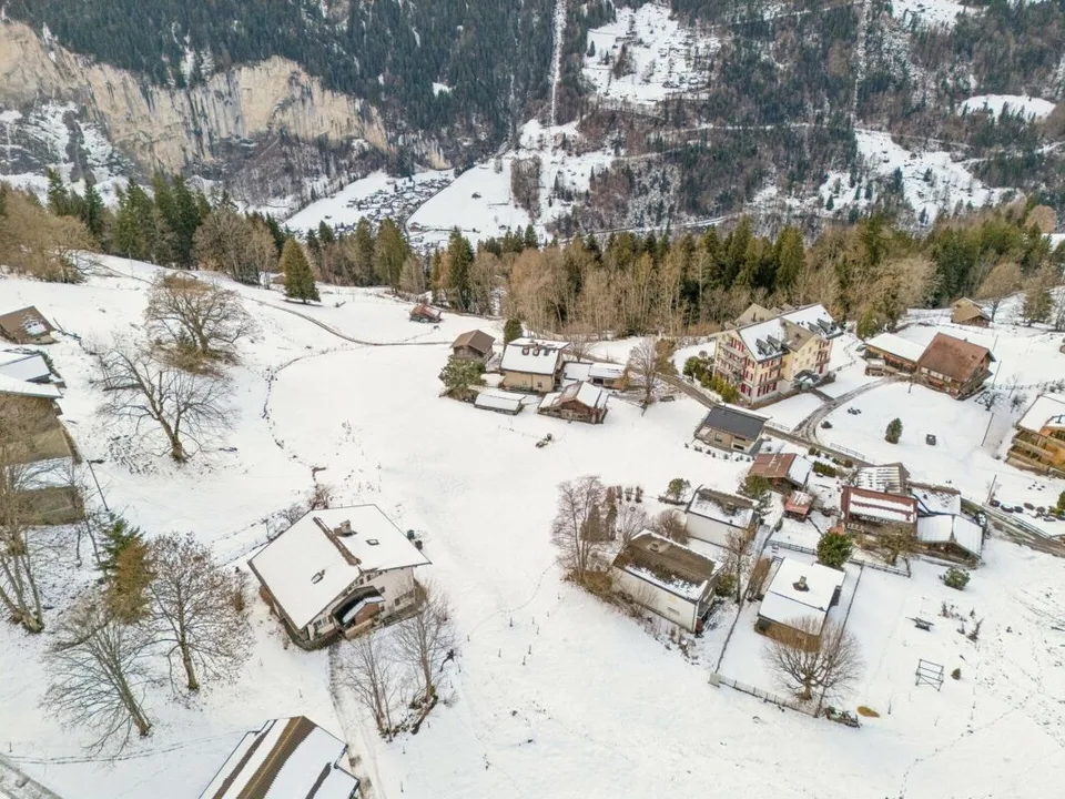Grosszügige Baulandparzelle an sehr guter Lage in Wengen