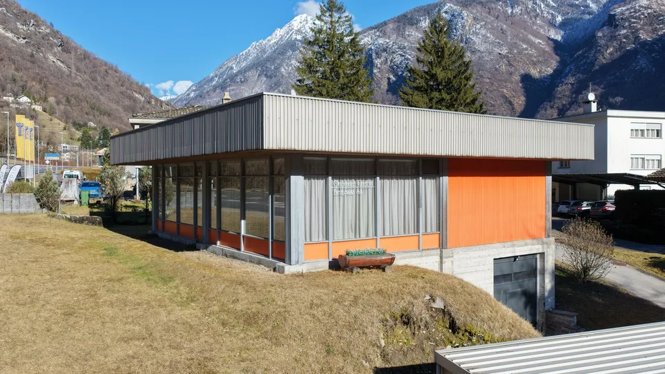 Kommerzielle Immobilie mit Büros und Labor in Grono (GR) – Foto 15 von 15