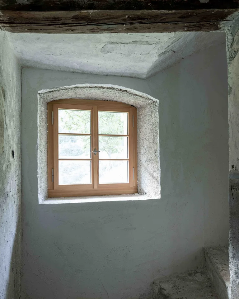 Maisonette di 5,5 locali nel quartiere storico del villaggio con vista – foto 11 di 11