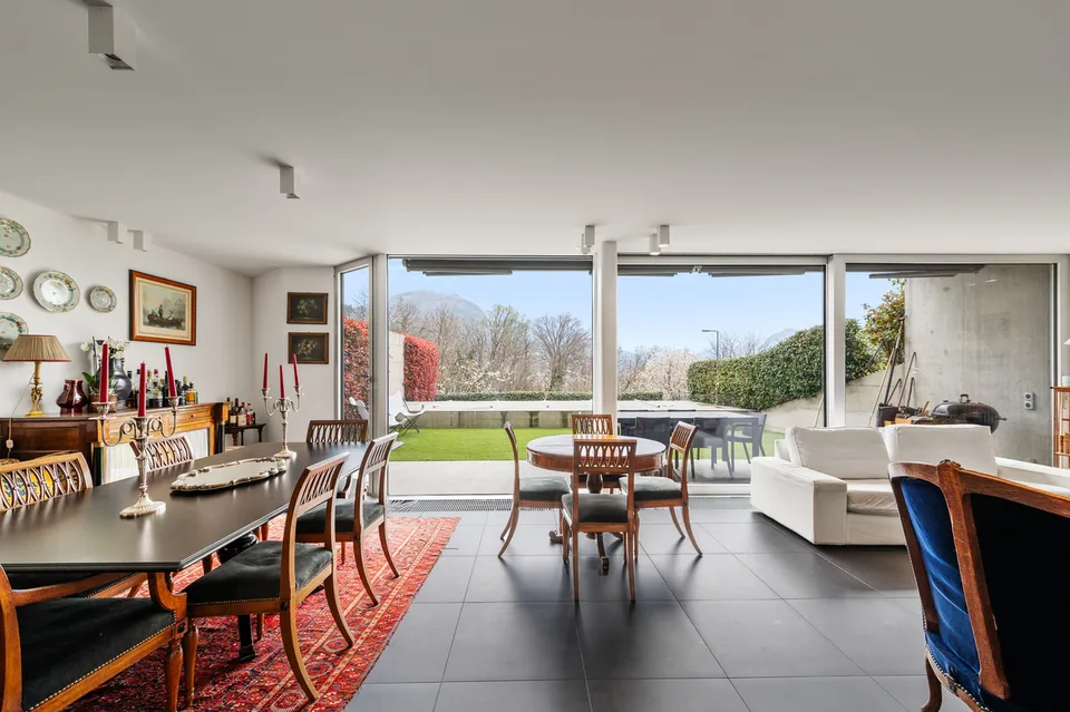 Villa moderna con piscina e vista panoramica – Foto 7 von 13