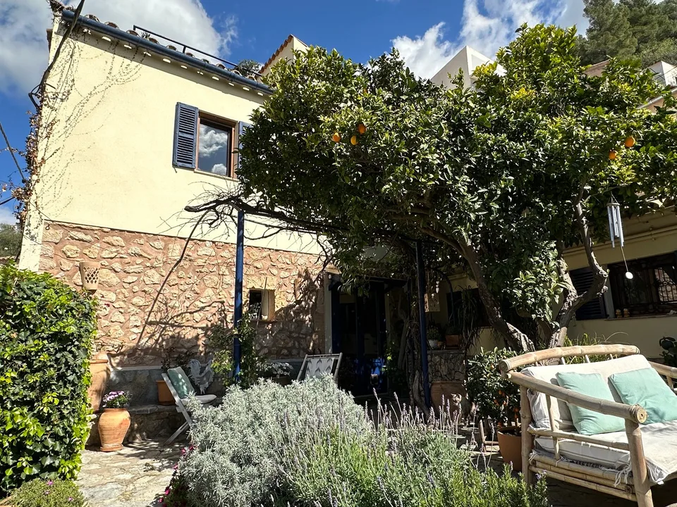 Bezauberndes Stadthaus in Bunyola mit traumhafter Aussicht! – Foto 8 von 30