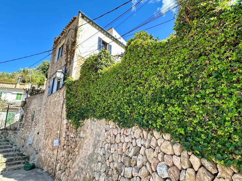 Casa di città incantevole a Bunyola con una vista da sogno!