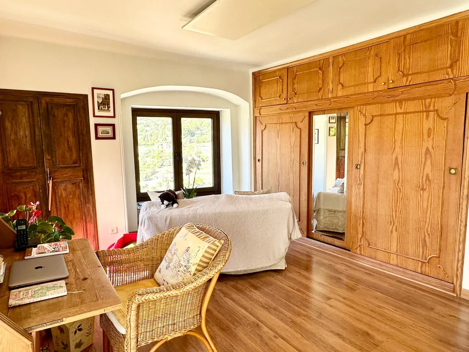 Bezauberndes Stadthaus in Bunyola mit traumhafter Aussicht! – Foto 22 von 30