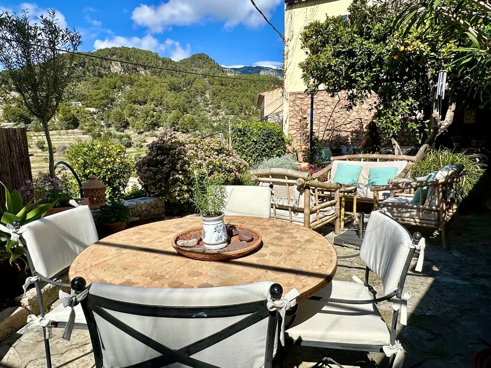 Bezauberndes Stadthaus in Bunyola mit traumhafter Aussicht! – Foto 7 von 30