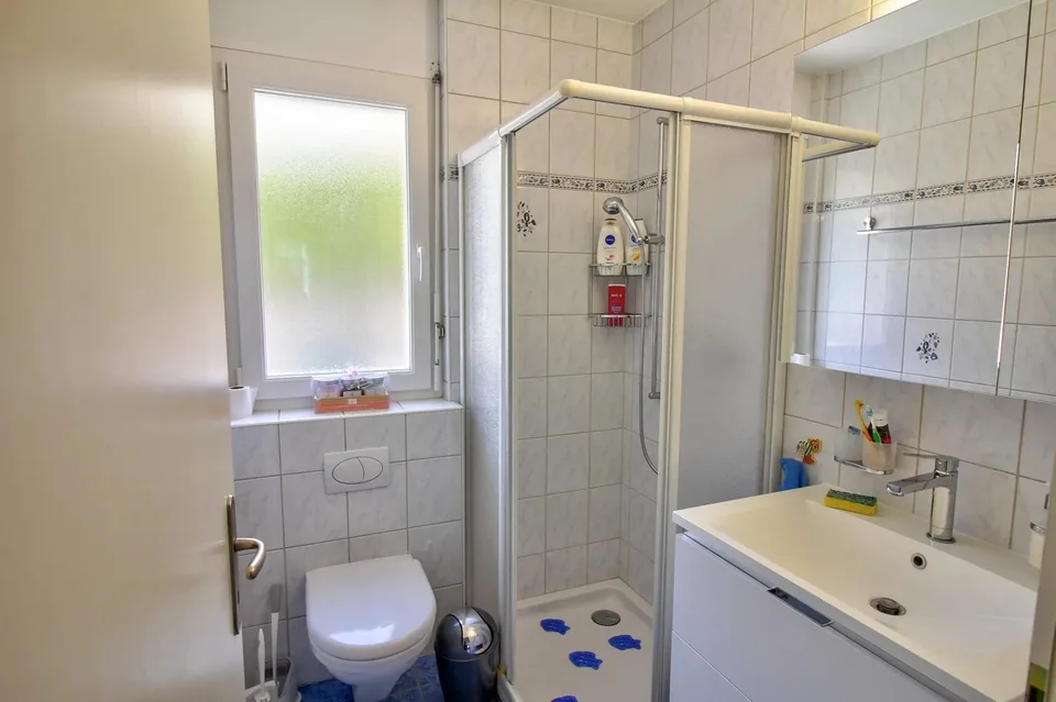 Sierre I Außergewöhnliche 6,5-Zimmer-Villa – Foto 12 von 13