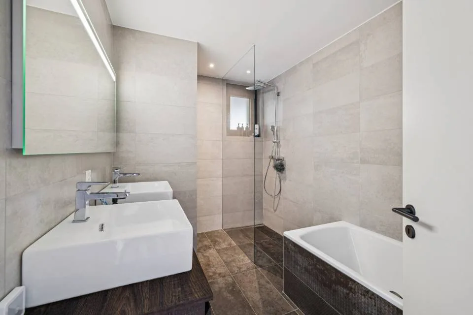 Villa von hohem Standard mit Dominanz über der Ebene – Foto 9 von 20