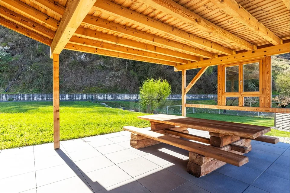 Schönes renoviertes Einfamilienhaus mit großem Garten – Foto 11 von 13