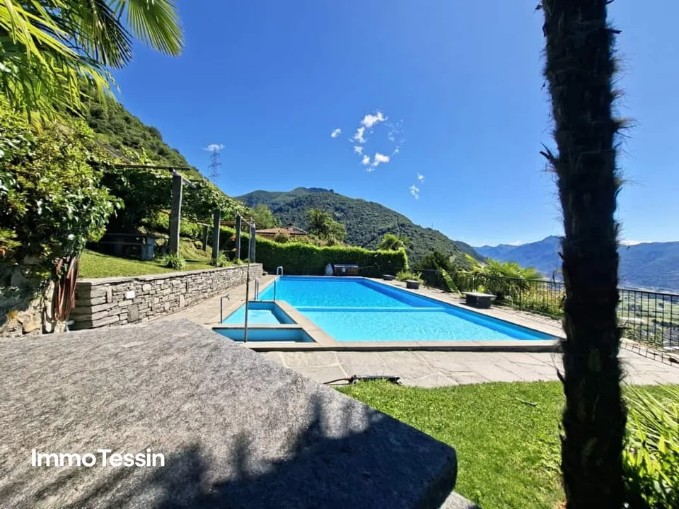 An Oasis of Tranquility Above Lake Maggiore, Exclusive Villa with Pool and Spectacular Lake View – photo 6 of 13