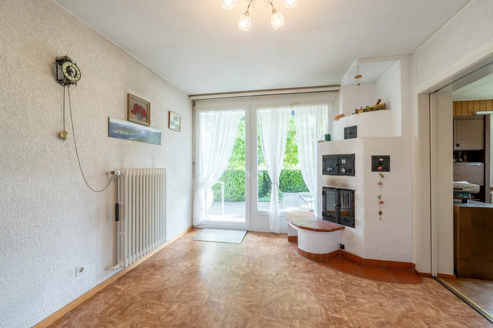 Einfamilienhaus mit Studio und Garten-Oase