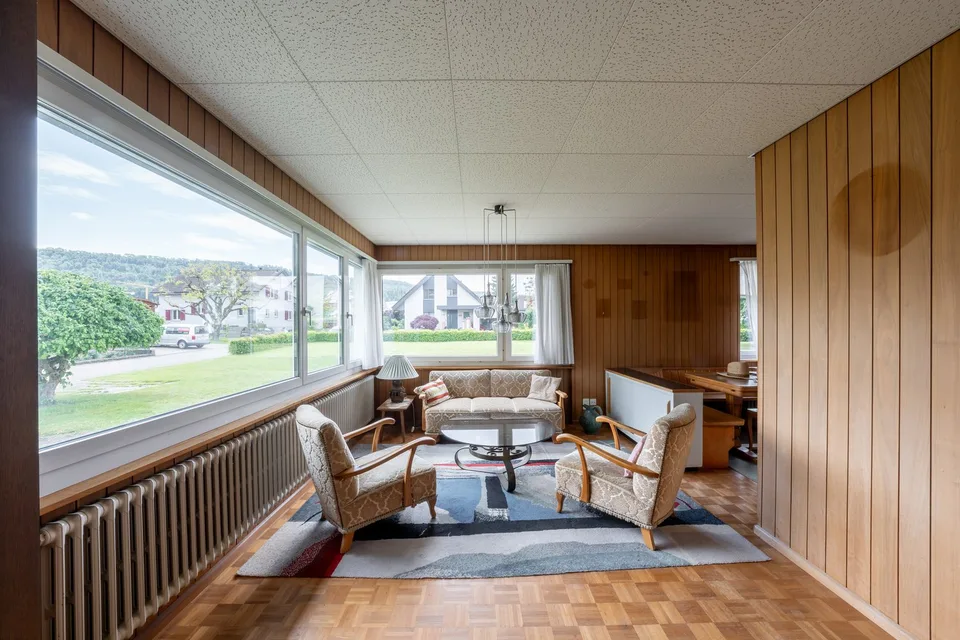 Einfamilienhaus mit Studio und Garten-Oase