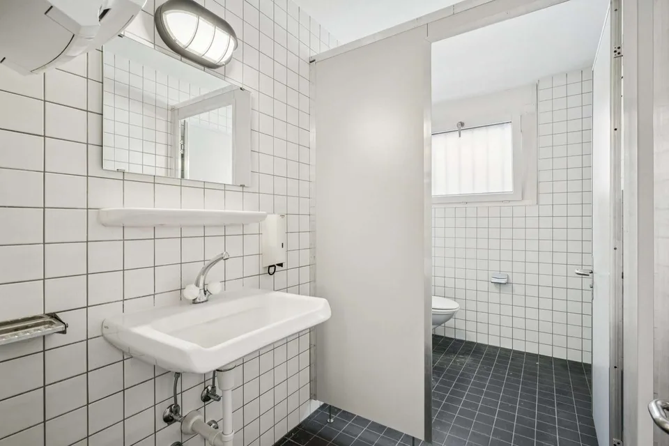 Espaces de bureau modernes au centre de Neuhausen – photo 13 sur 13
