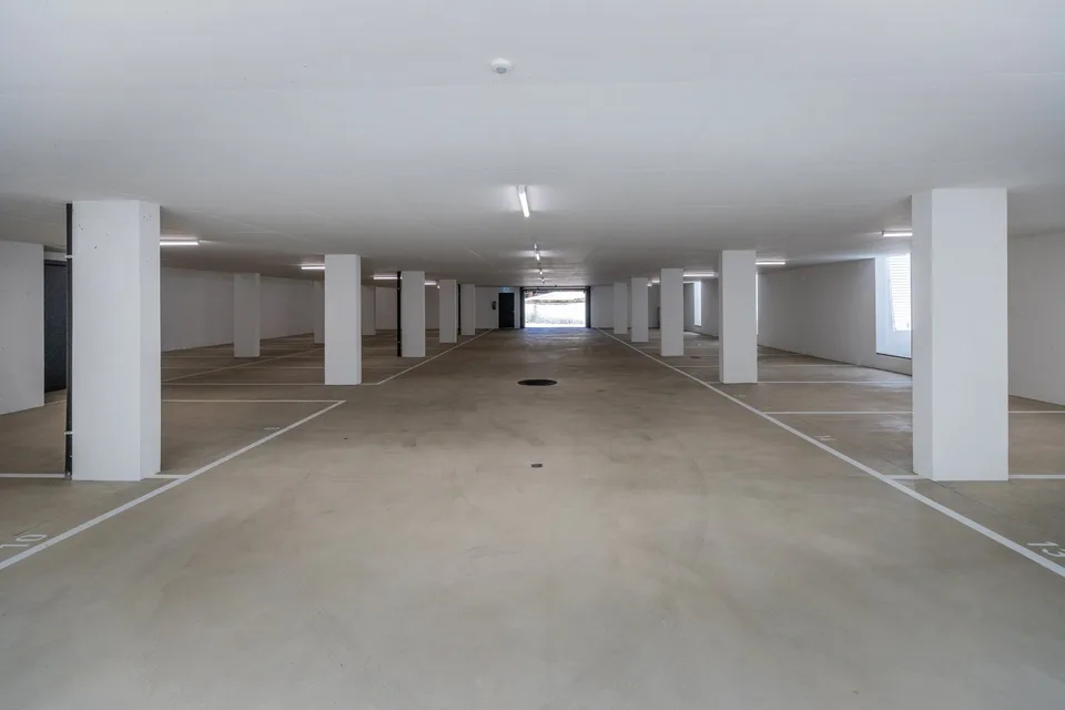 Ehemalige, vollständig renovierte Villa, Erstbezug, Möglichkeit als Hausmeister – Foto 11 von 11