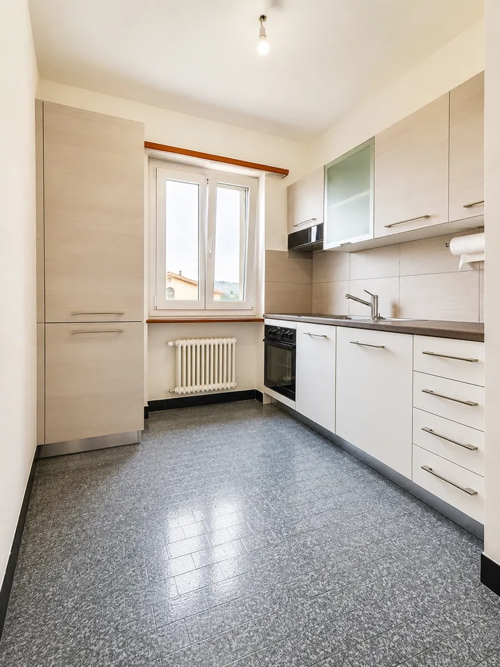 Tesserete appartamento di 2.5 locali con balcone