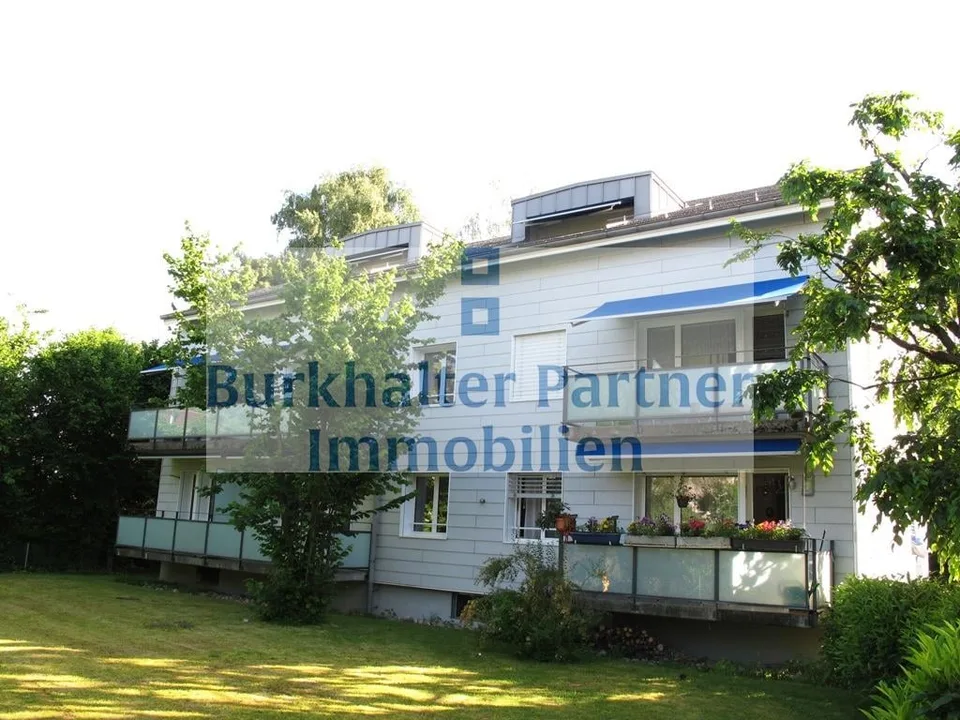Parkmöglichkeiten in Gümligen an der Füllerichstrasse 15