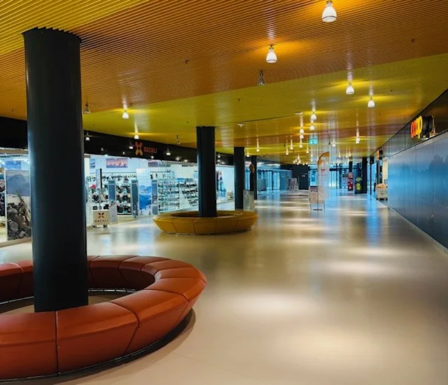 Ampio spazio commerciale in posizione centrale a Thun