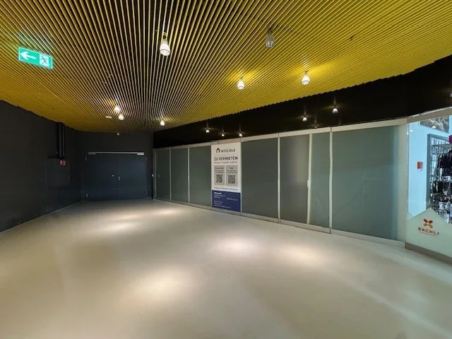 Ampio spazio commerciale in posizione centrale a Thun