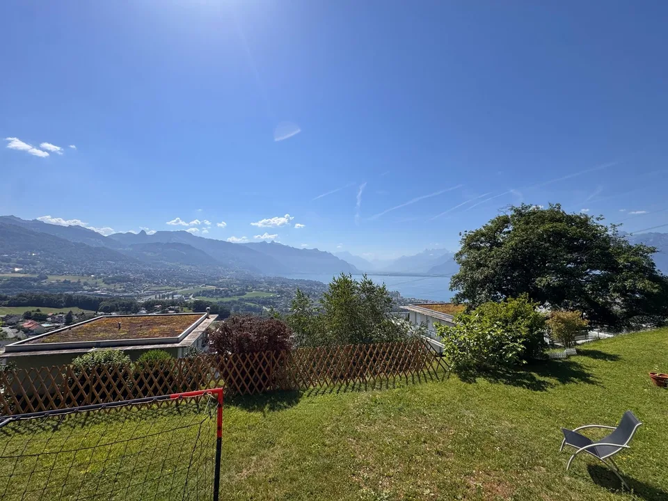 Magnifique appartement de 4,5 pièces avec vue dominante sur le lac