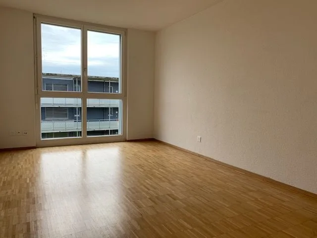 Grosszügig Wohnen in ruhigem Quartier!